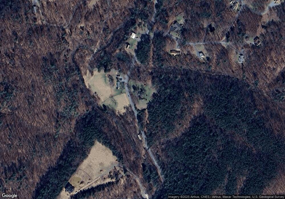 1053 Mountain Run Rd, Berkeley Springs, WV 25411 - photo 1