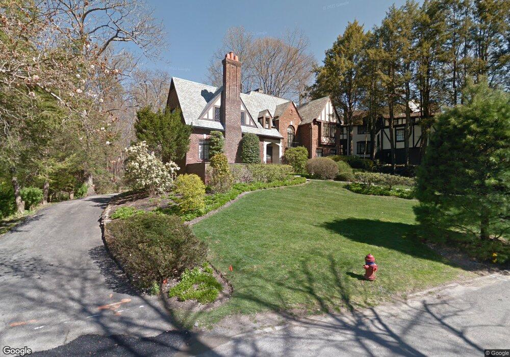 5 W Winding Rd, Poughkeepsie, NY 12601 - photo 1