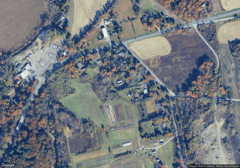 522 Orchard Rd, Claverack, NY 12503 - photo 1