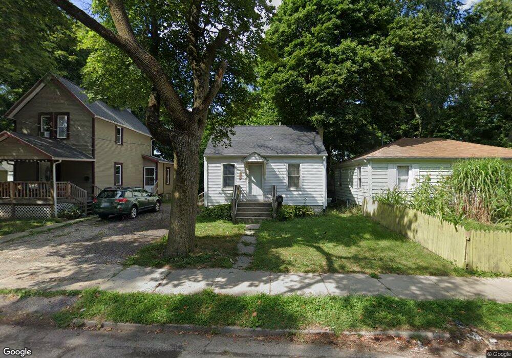 814 Cross St, Lansing, MI 48915 - photo 1