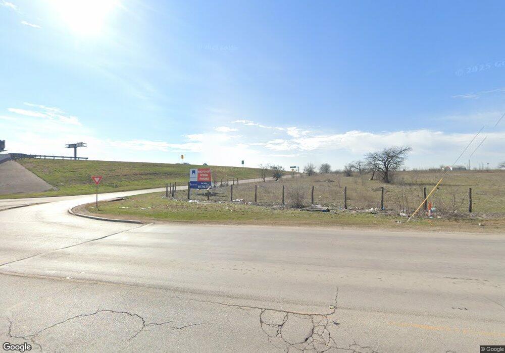 8809 Silver Creek Rd, Fort Worth, TX 76108 - photo 1