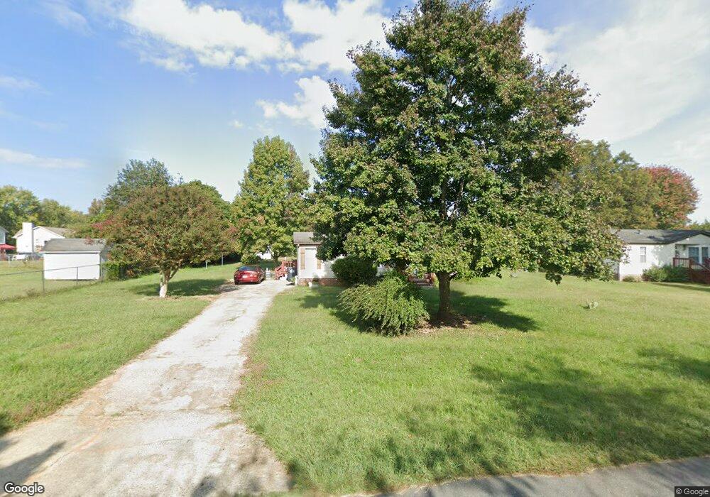 113 Red Walnut Dr, Statesville, NC 28677 - photo 1