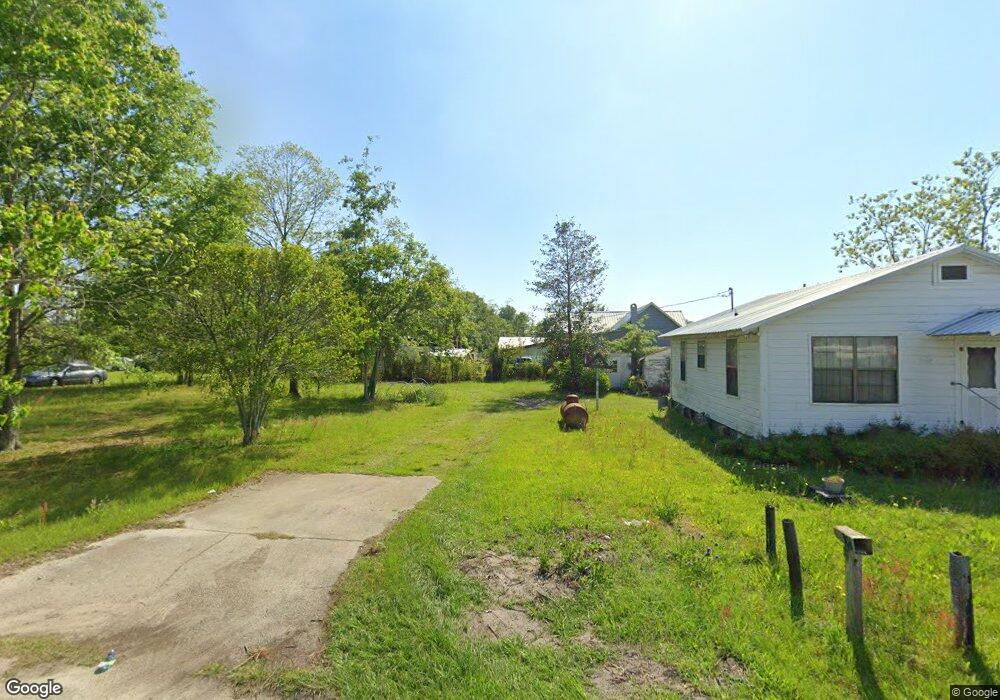 306 Coweta Ave S, Douglas, GA 31533 - photo 1