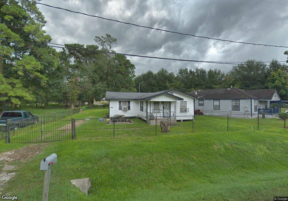 7716 Hoffman St, Houston, TX 77016 - photo 1