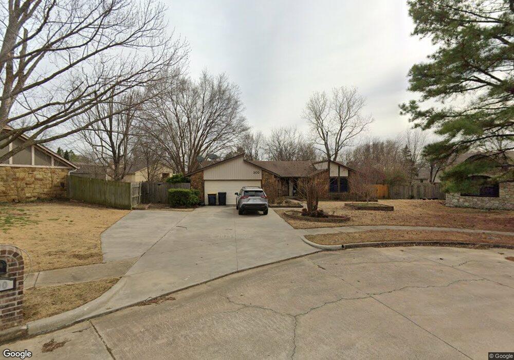 300 W 114th Ct S, Jenks, OK 74037 - photo 1