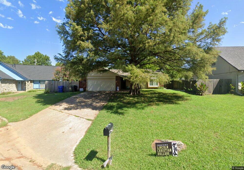 912 W Vicksburg St, Broken Arrow, OK 74011 - photo 1