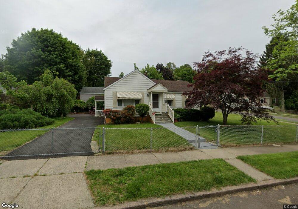 203 Winslow Dr, West Haven, CT 06516 - photo 1