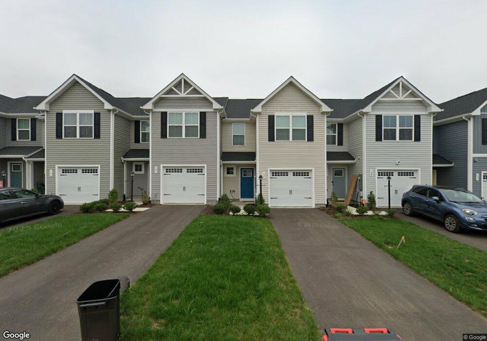 522 Calias Place, Hedgesville, WV 25427 - photo 1