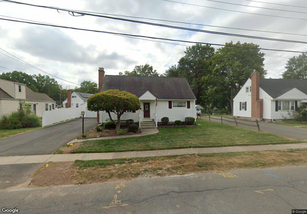 47 Sampson St, West Hartford, CT 06110 - photo 1