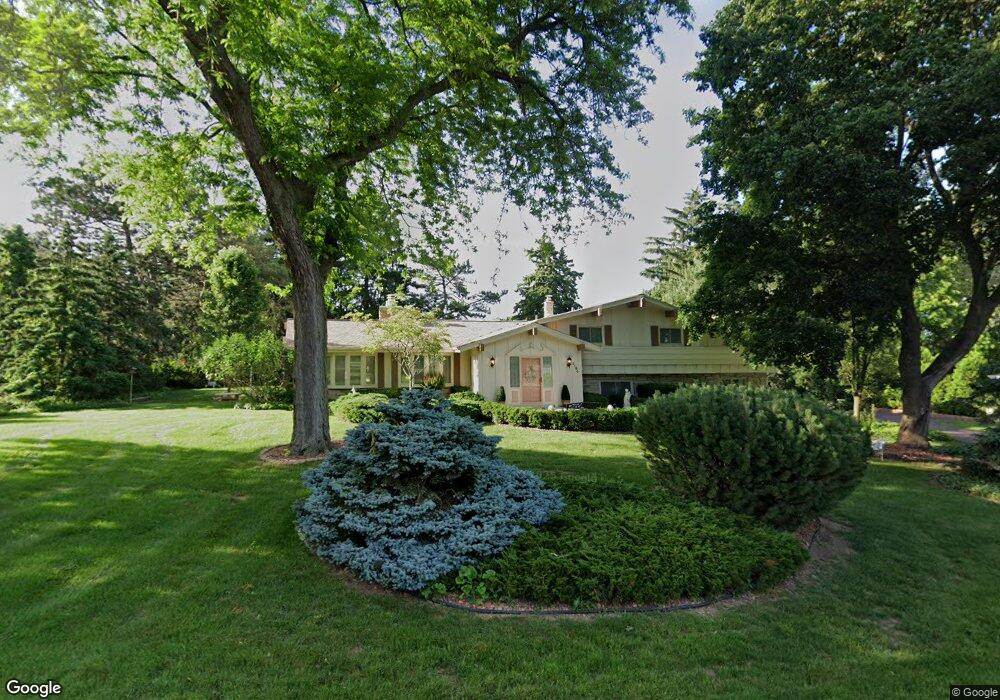 2180 Elm Tree Rd, Elm Grove, WI 53122 - photo 1