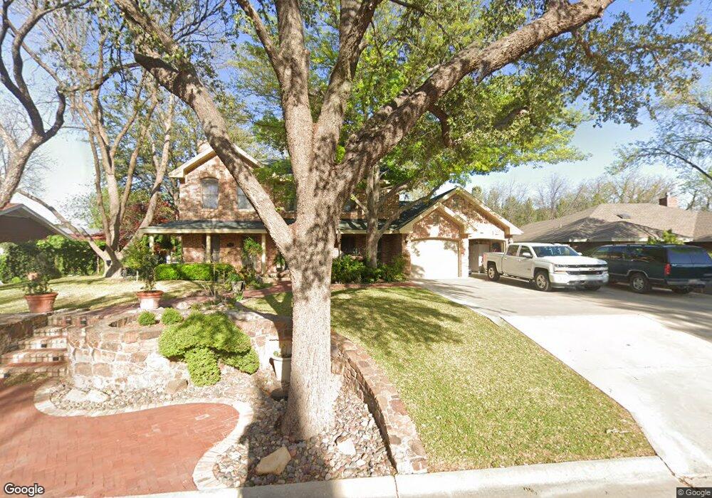 1404 Stagner Dr, Carlsbad, NM 88220 - photo 1