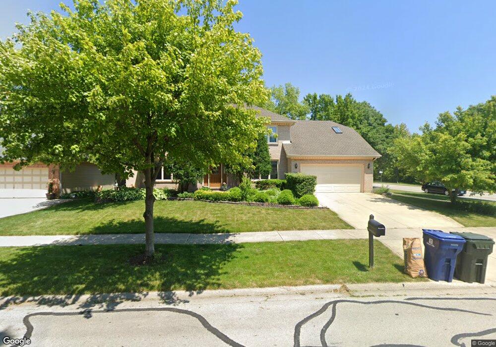 1697 Ithaca Dr, Naperville, IL 60565 - photo 1