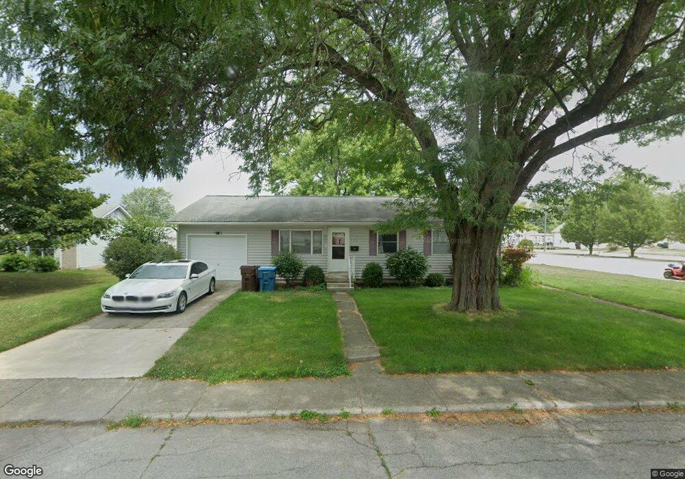 1211 W Cherry St, Bluffton, IN 46714 - photo 1