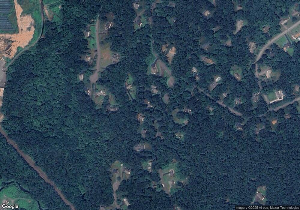 33 Little Brook Ln, Newtown, CT 06470 - photo 1