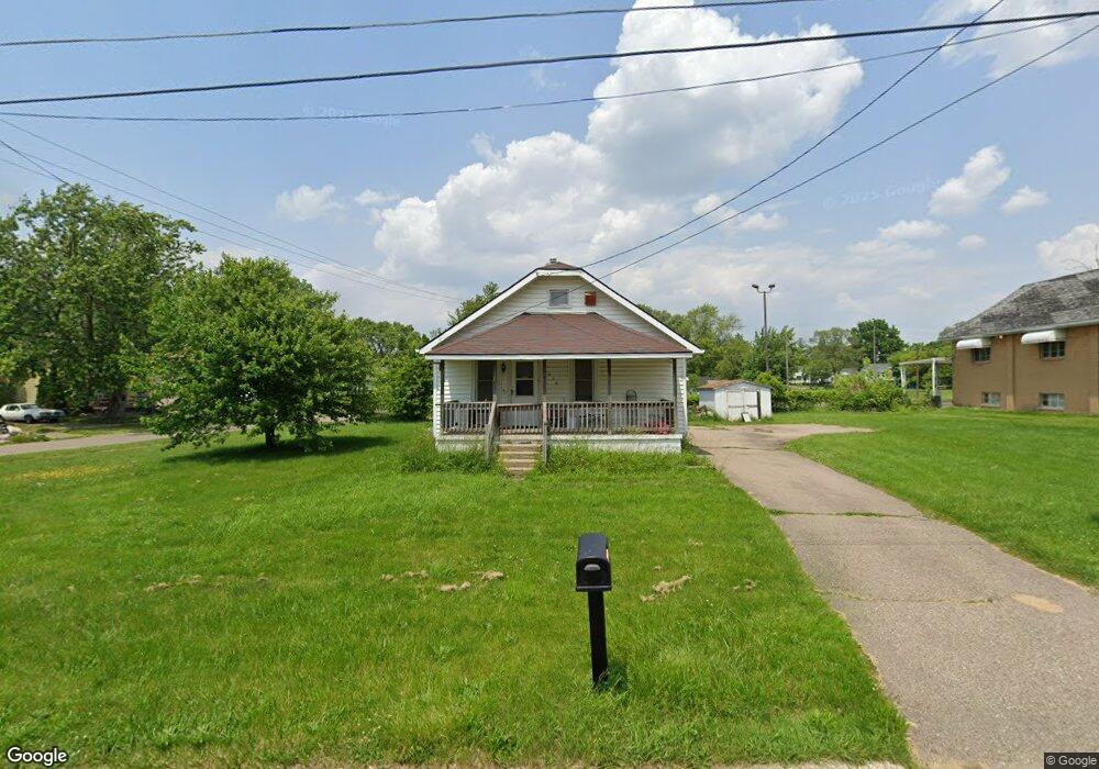 3930 Blackington Ave, Flint, MI 48532 - photo 1