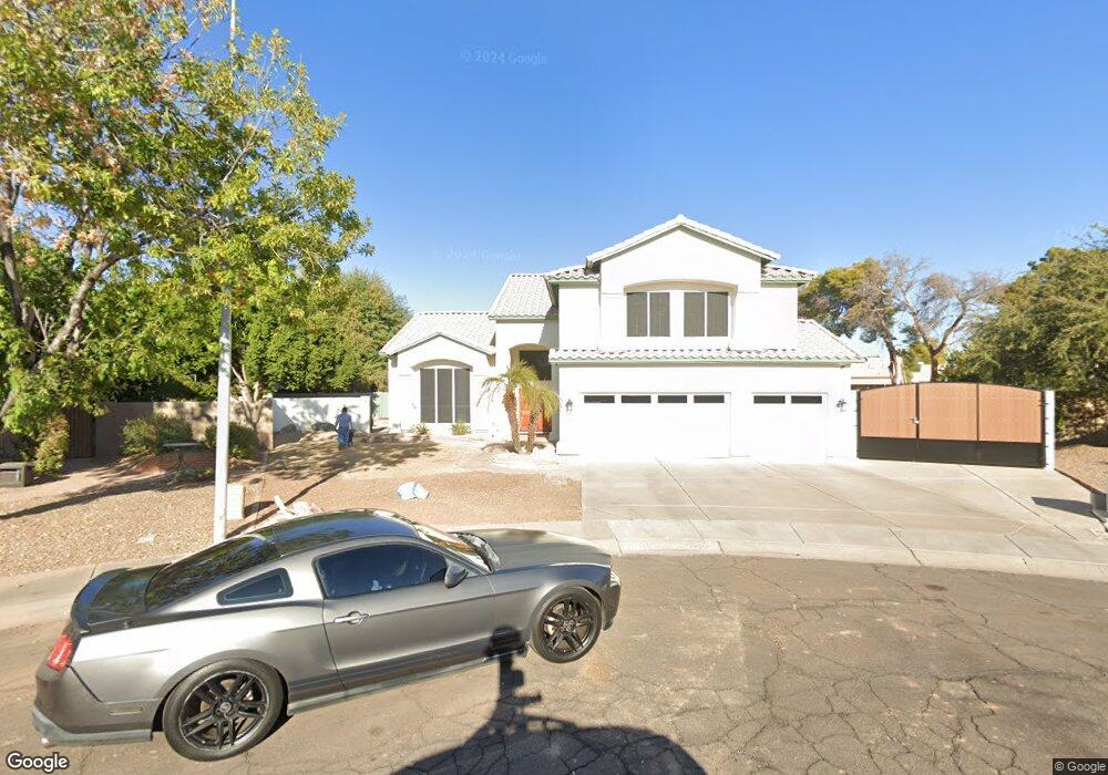 880 N Forest Ct, Chandler, AZ 85226 - photo 1