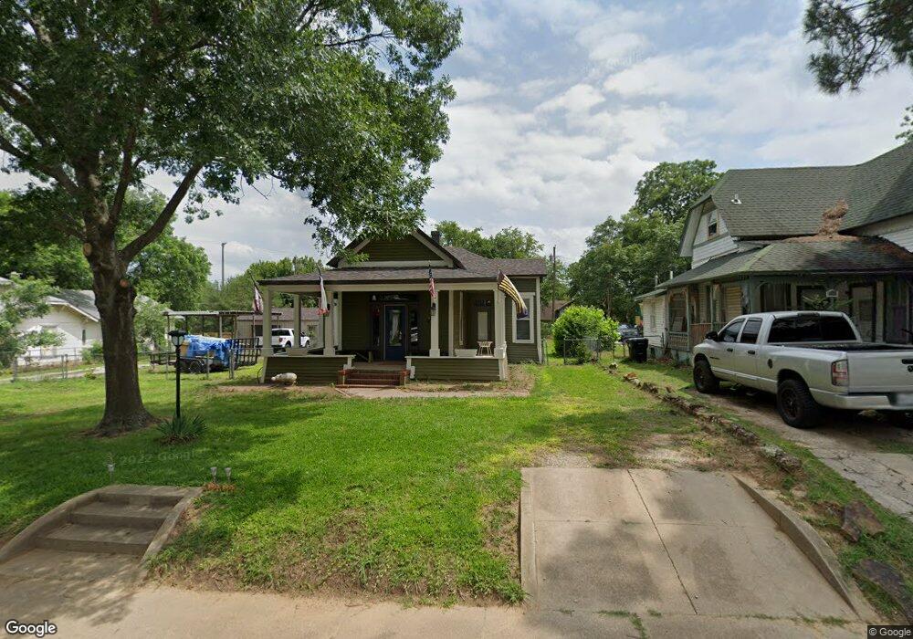 608 W Monterey St, Denison, TX 75020 - photo 1