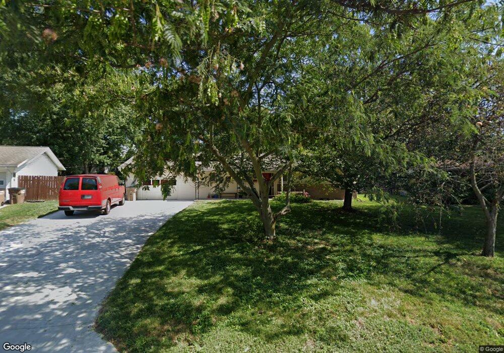 2951 Tulip Dr, Columbus, IN 47203 - photo 1