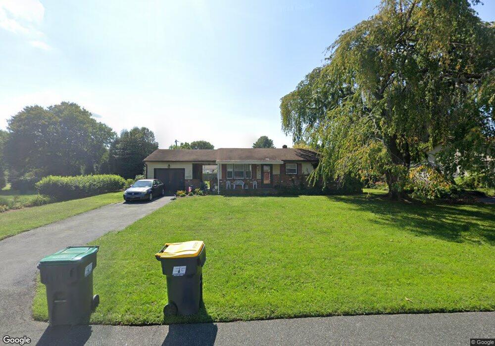 6 Center St, Saint Georges, DE 19733 - photo 1