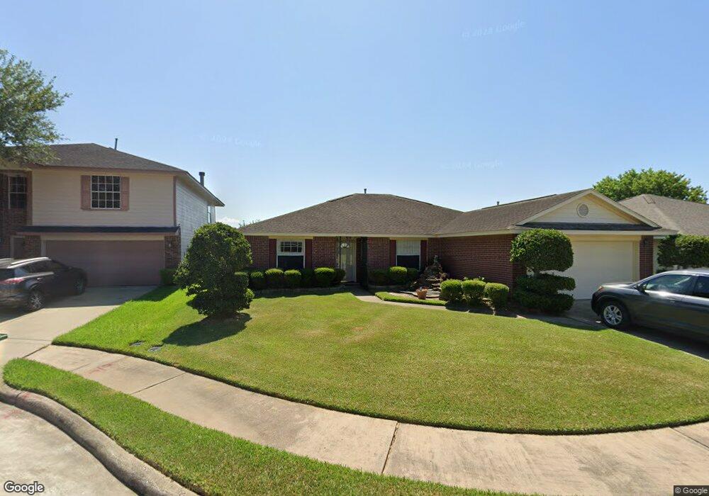 11115 Cayman Mist Dr, Houston, TX 77075 - photo 1