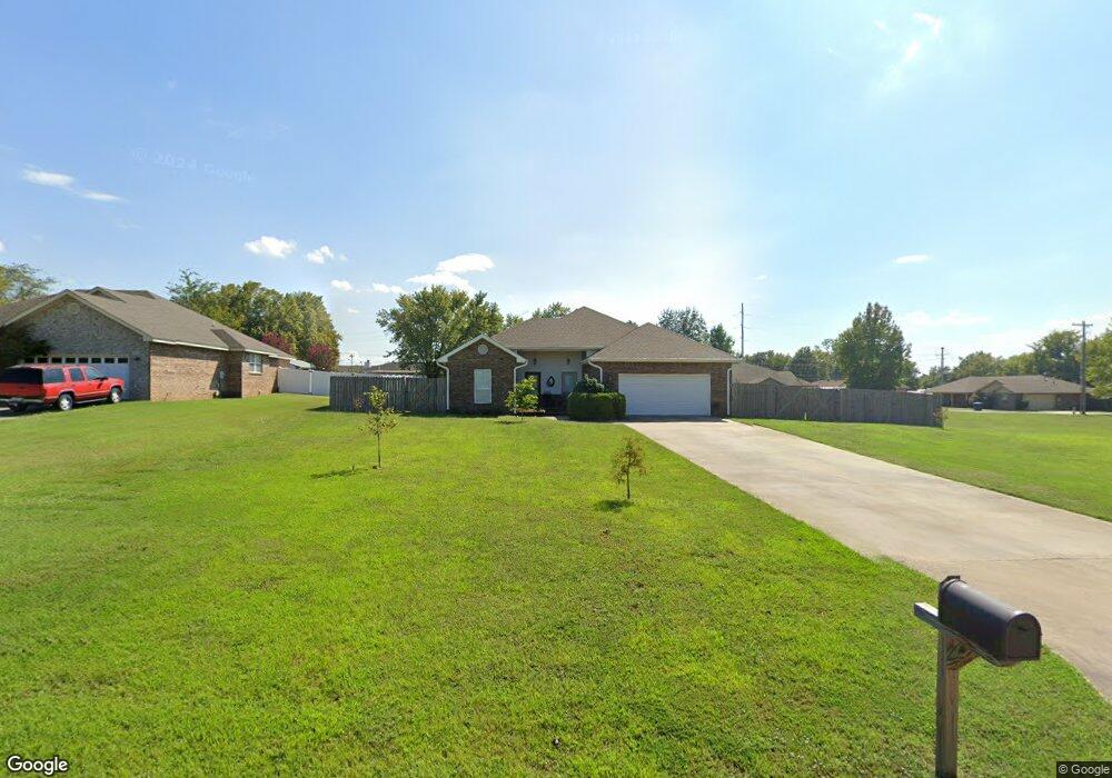502 Quail Run Dr, Muldrow, OK 74948 - photo 1