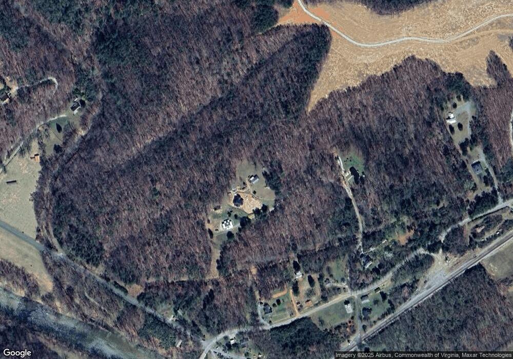 137 Pine Hill Ln, Norwood, VA 24581 - photo 1