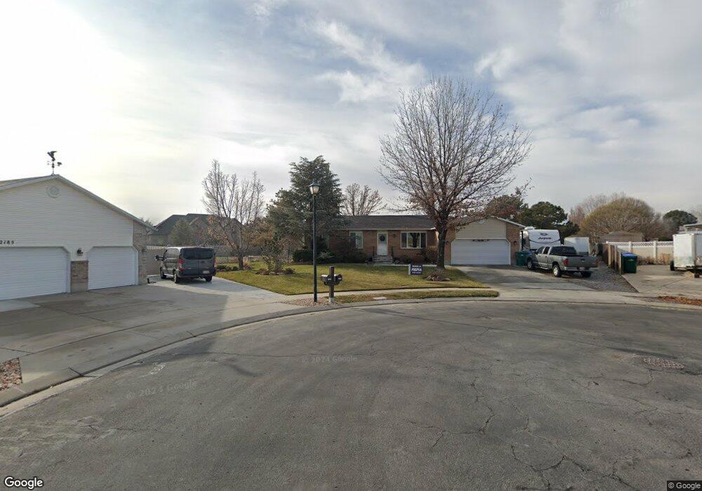 12178 S 2795 W, Riverton, UT 84065 - photo 1