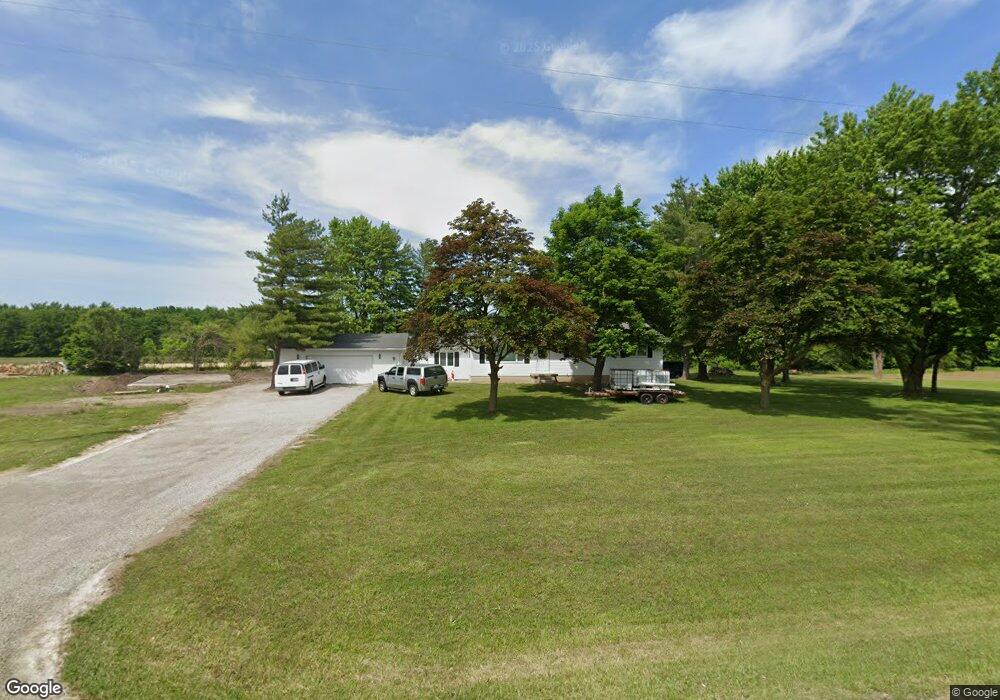 11754 S Stoney Creek Rd, Carleton, MI 48117 - photo 1