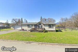 254 Tavis Dr, Merlin, OR 97532