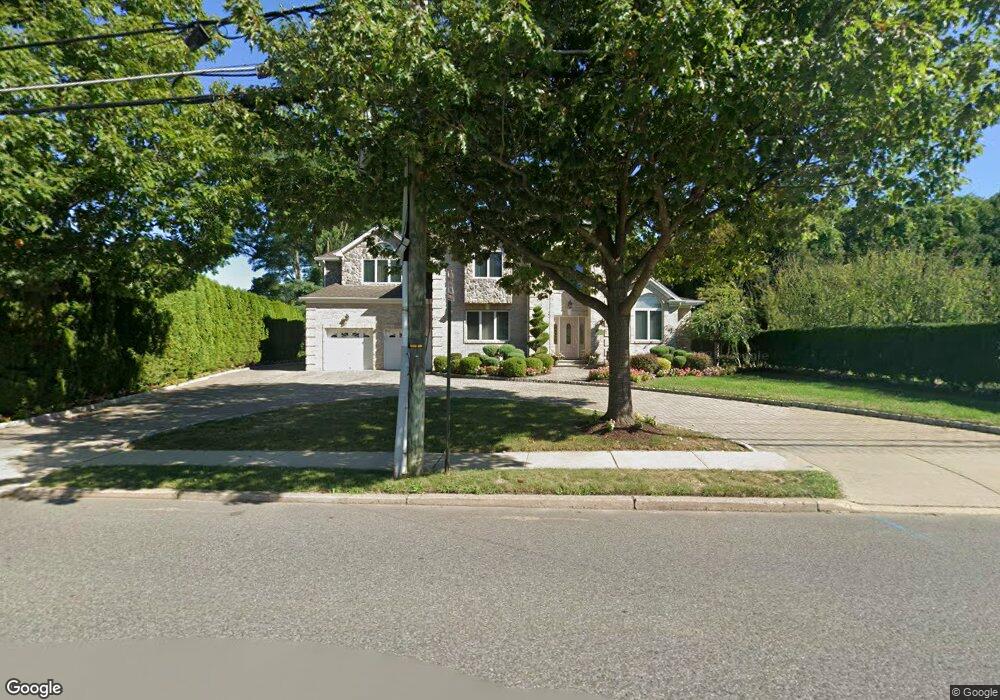 330 Spring Valley Rd, Paramus, NJ 07652 - photo 1