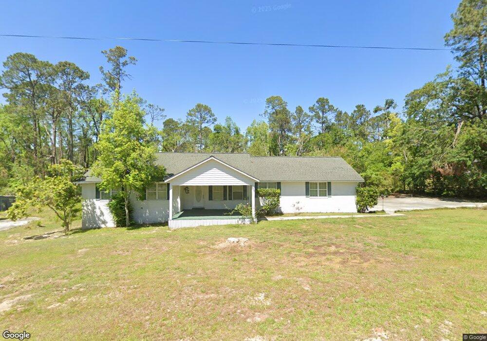 1905 W Forest Dr, Douglas, GA 31533 - photo 1