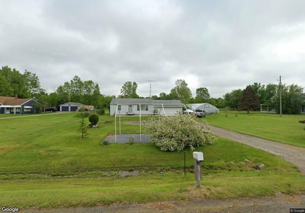 5364 N Linden Rd, Flint, MI 48504 - photo 1