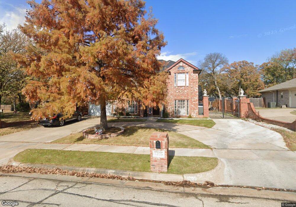 1205 Briar Dr, Bedford, TX 76022 - photo 1