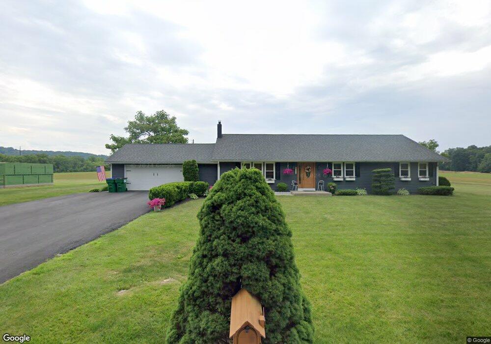 5072 Limeport Pike, Coopersburg, PA 18036 - photo 1