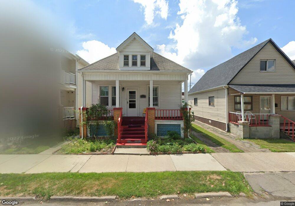 11411 Mitchell St, HamtraMcK, MI 48212 - photo 1