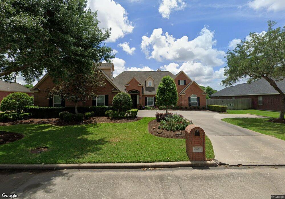 2704 Hillcrest Dr, Bay City, TX 77414 - photo 1