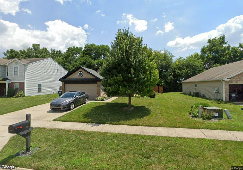 839 Bough St, Whiteland, IN 46184 - photo 1