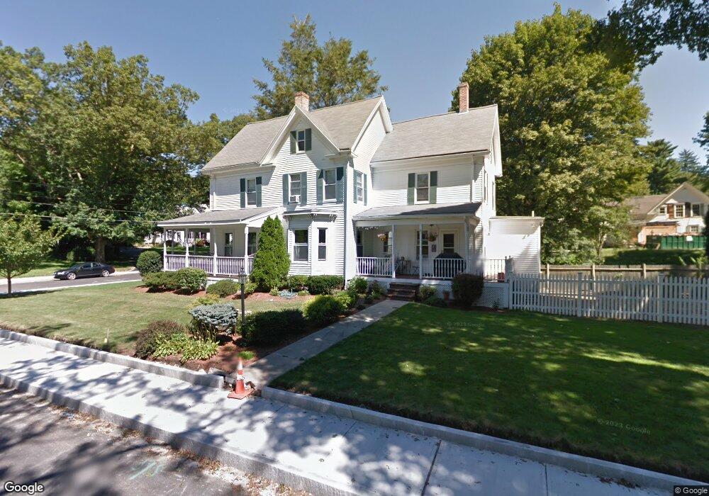 20 Crescent St, Franklin, MA 02038 - photo 1