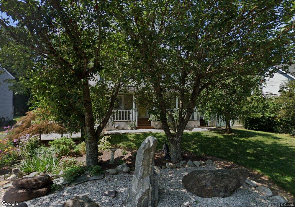 121 Perry St unit B, Unionville, CT 06085 - photo 1