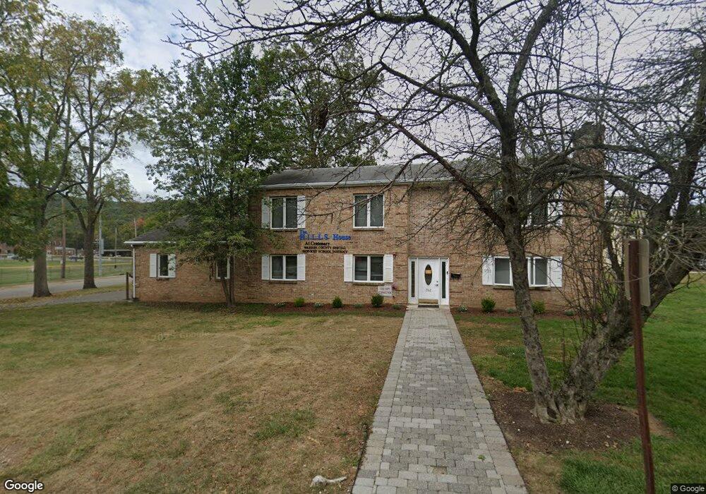 702 W Moore St, Hackettstown, NJ 07840 - photo 1