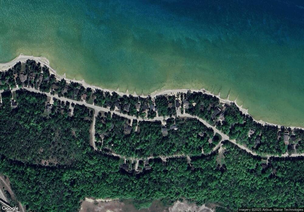 6655 9 Mile Point Dr, Charlevoix, MI 49720 - photo 1