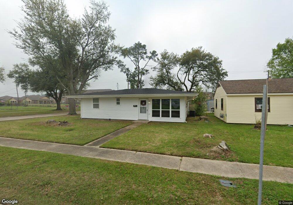 3650 W Roosevelt St, Lake Charles, LA 70607 - photo 1