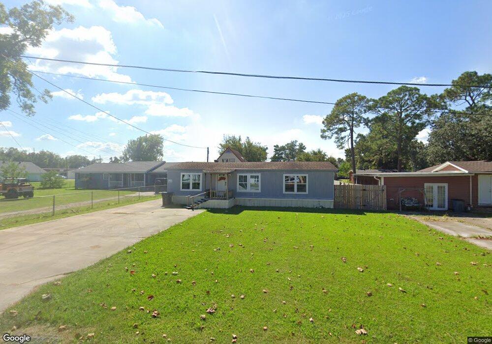 304 Caddo St, Houma, LA 70360 - photo 1