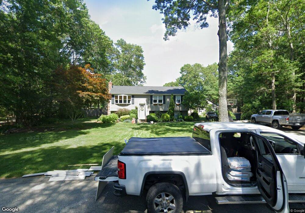 17 Rickard St, Carver, MA 02330 - photo 1