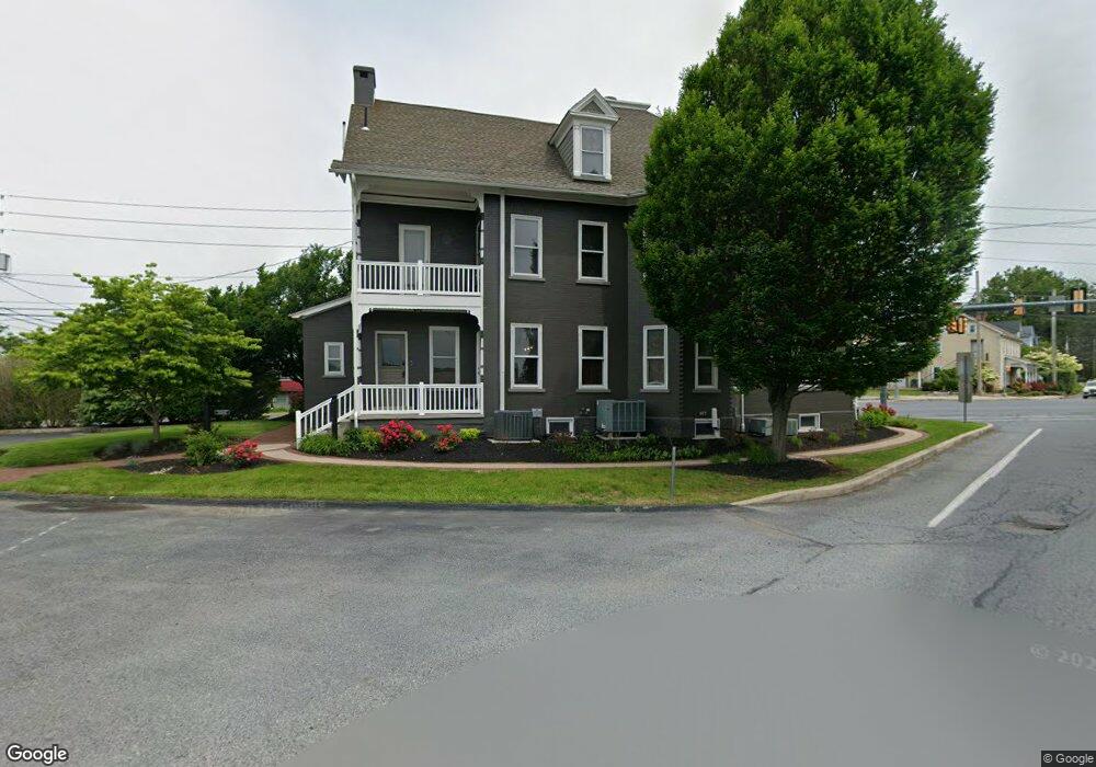 5740 Lower MacUngie Rd unit Right Side, Macungie, PA 18062 - photo 1