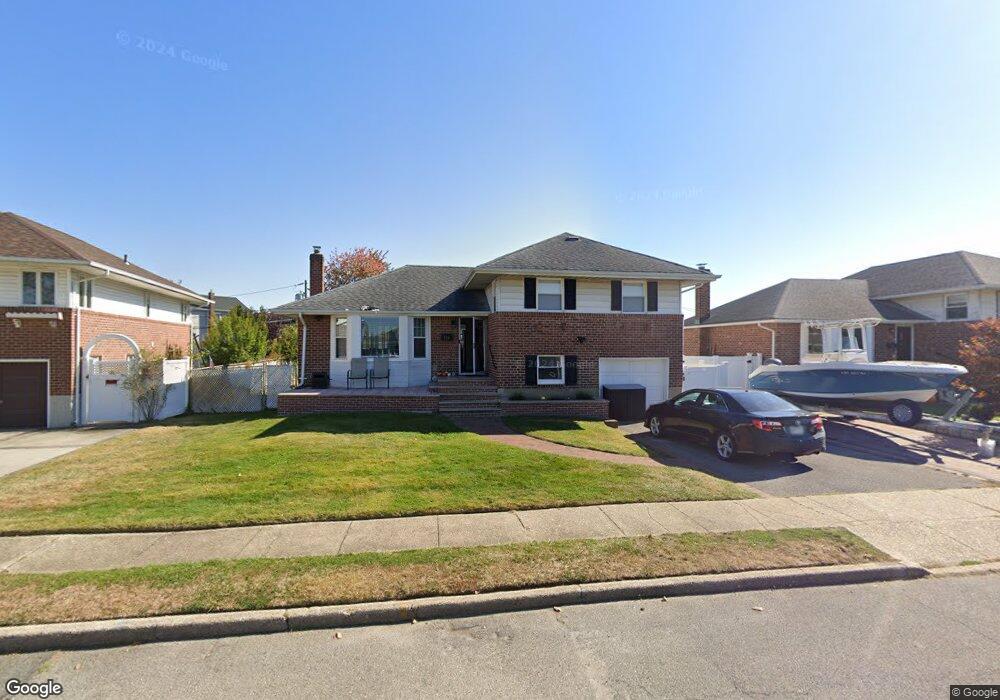 126 Miriam St, Bethpage, NY 11714 - photo 1