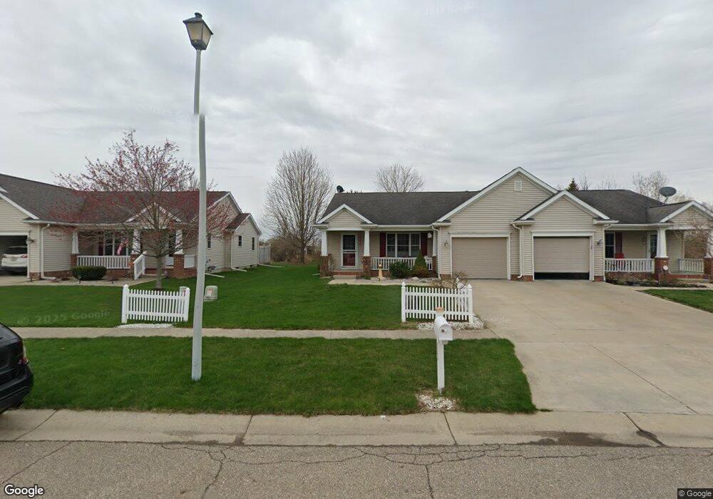 116 Beacon Point Pkwy S, Flushing, MI 48433 - photo 1