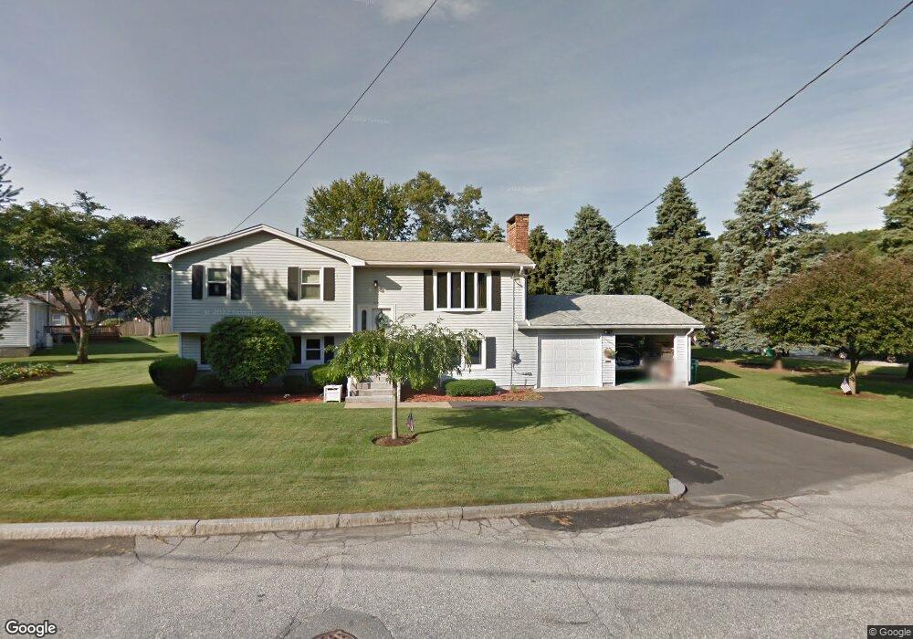 332 Ray Ave, Woonsocket, RI 02895 - photo 1