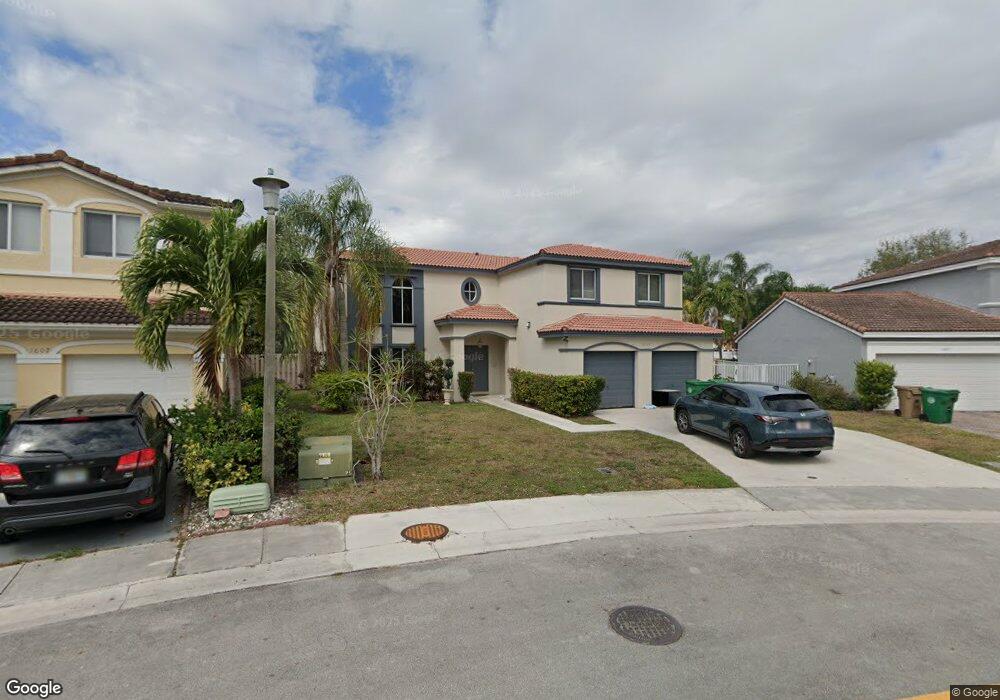 10855 SW 15th Place, Davie, FL 33324 - photo 1