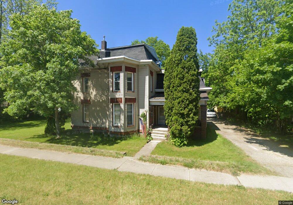 218 S Hudson St, Lowell, MI 49331 - photo 1